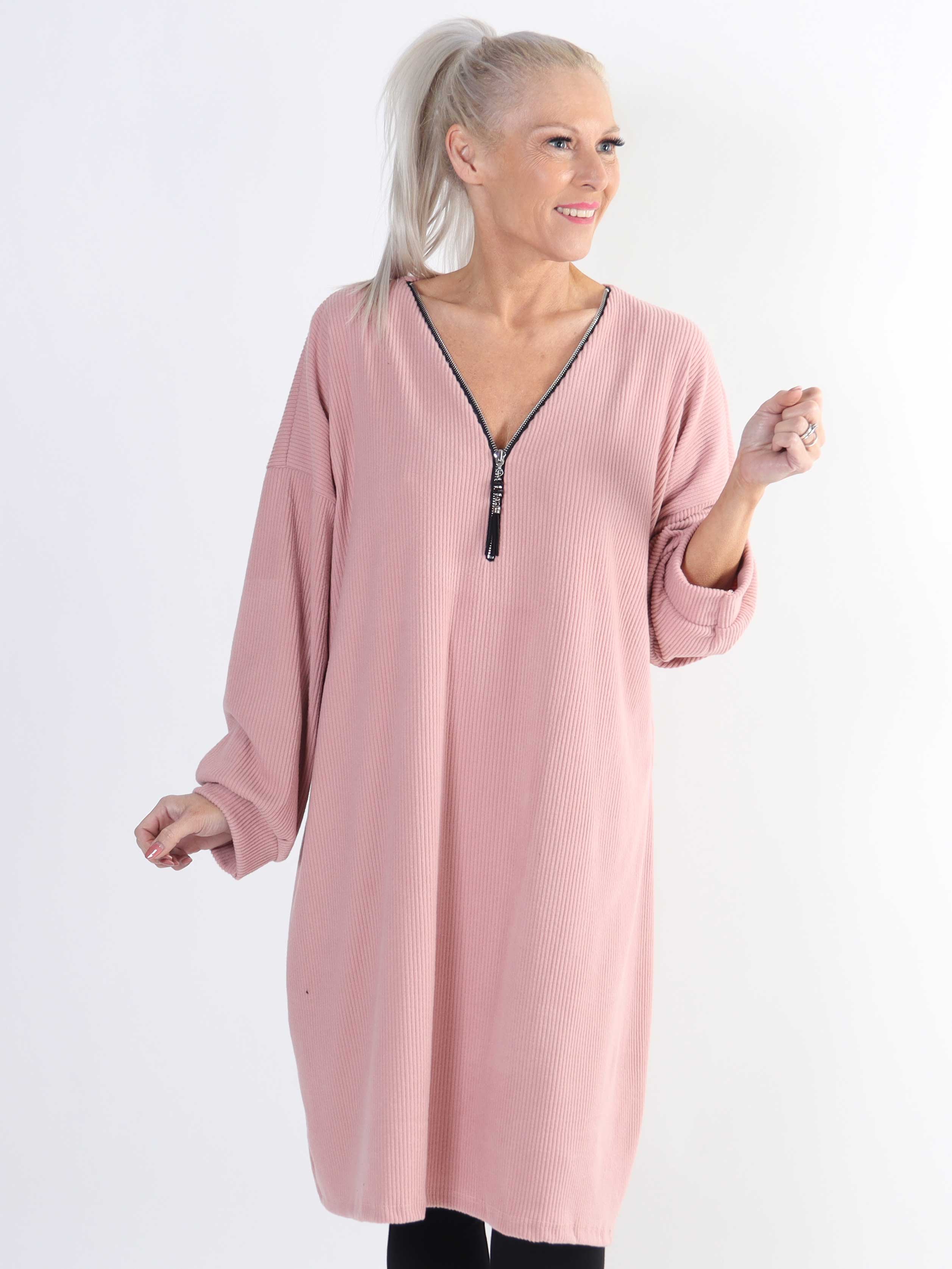 Liana - Mjuk plus size-klänning i ribb med dragkedja